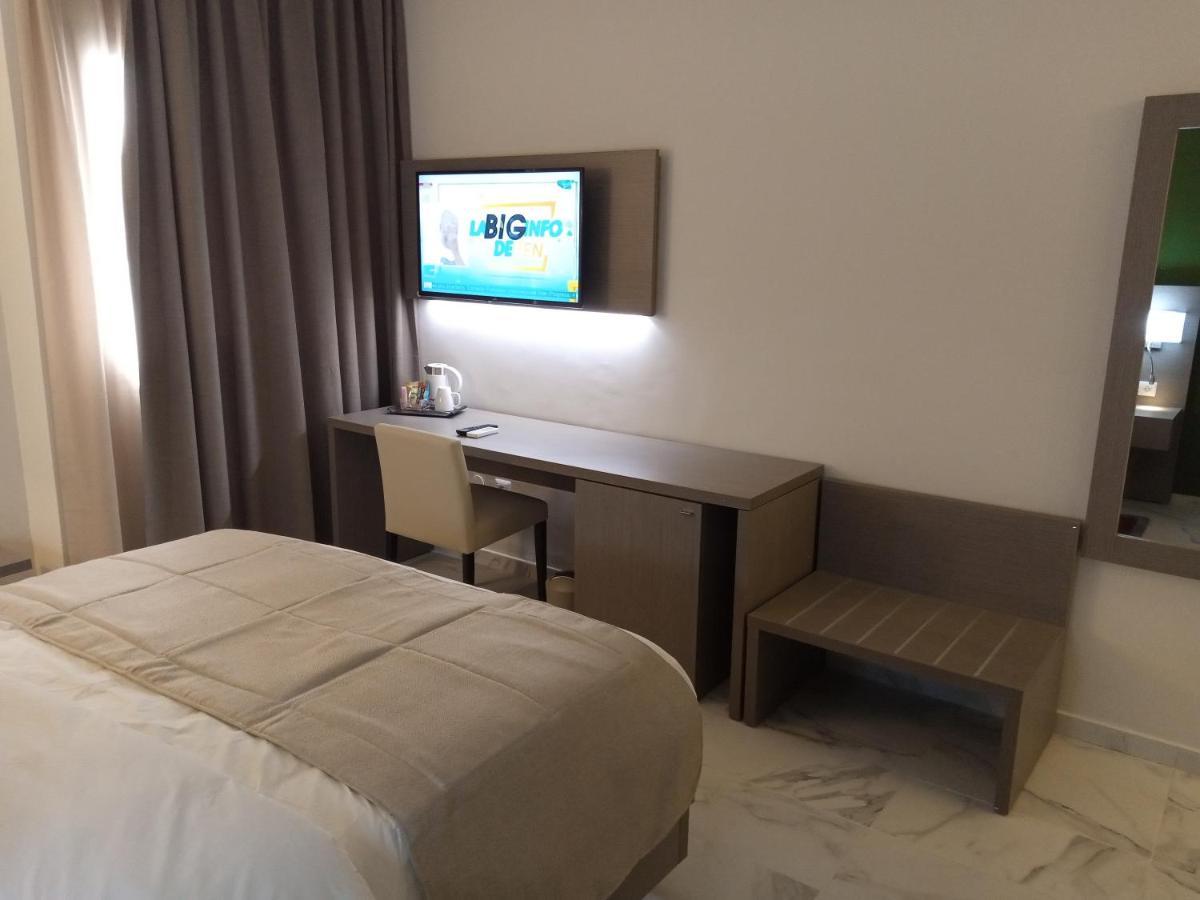 Merina Hotel Yaoundé Zewnętrze zdjęcie
