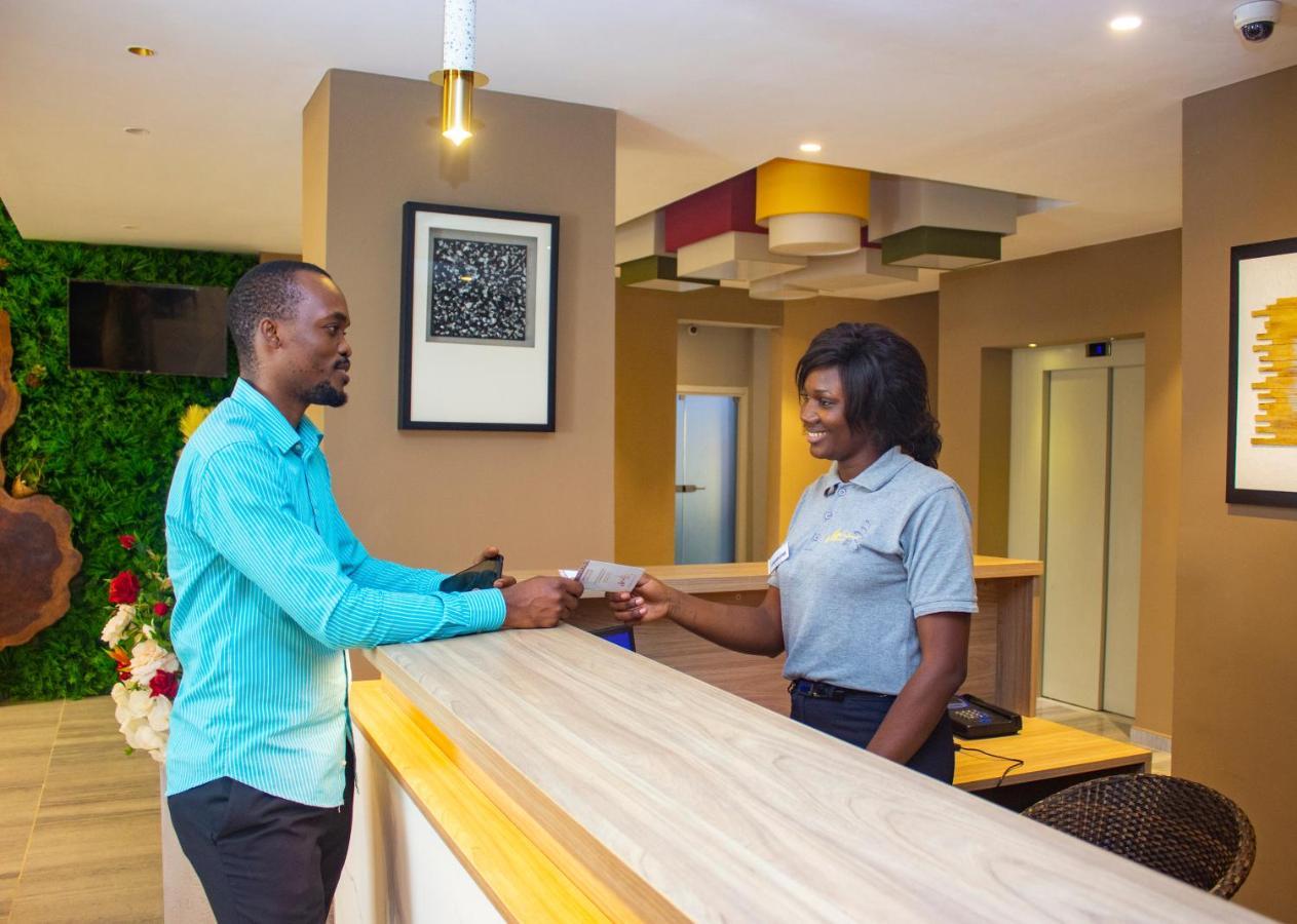 Merina Hotel Yaoundé Zewnętrze zdjęcie