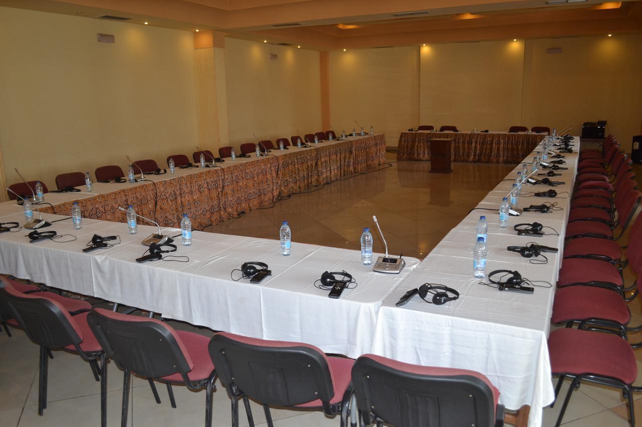 Merina Hotel Yaoundé Zewnętrze zdjęcie