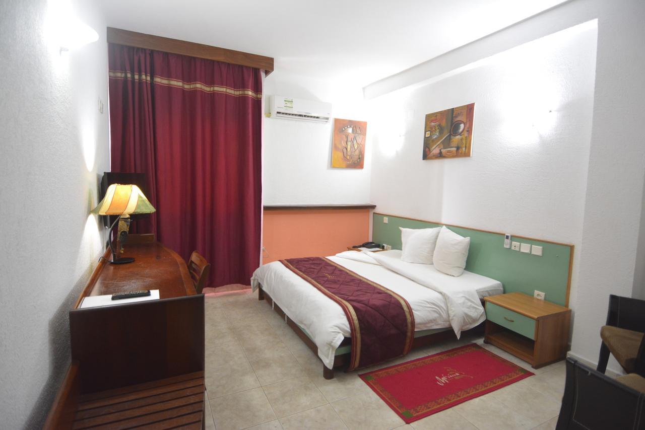 Merina Hotel Yaoundé Zewnętrze zdjęcie