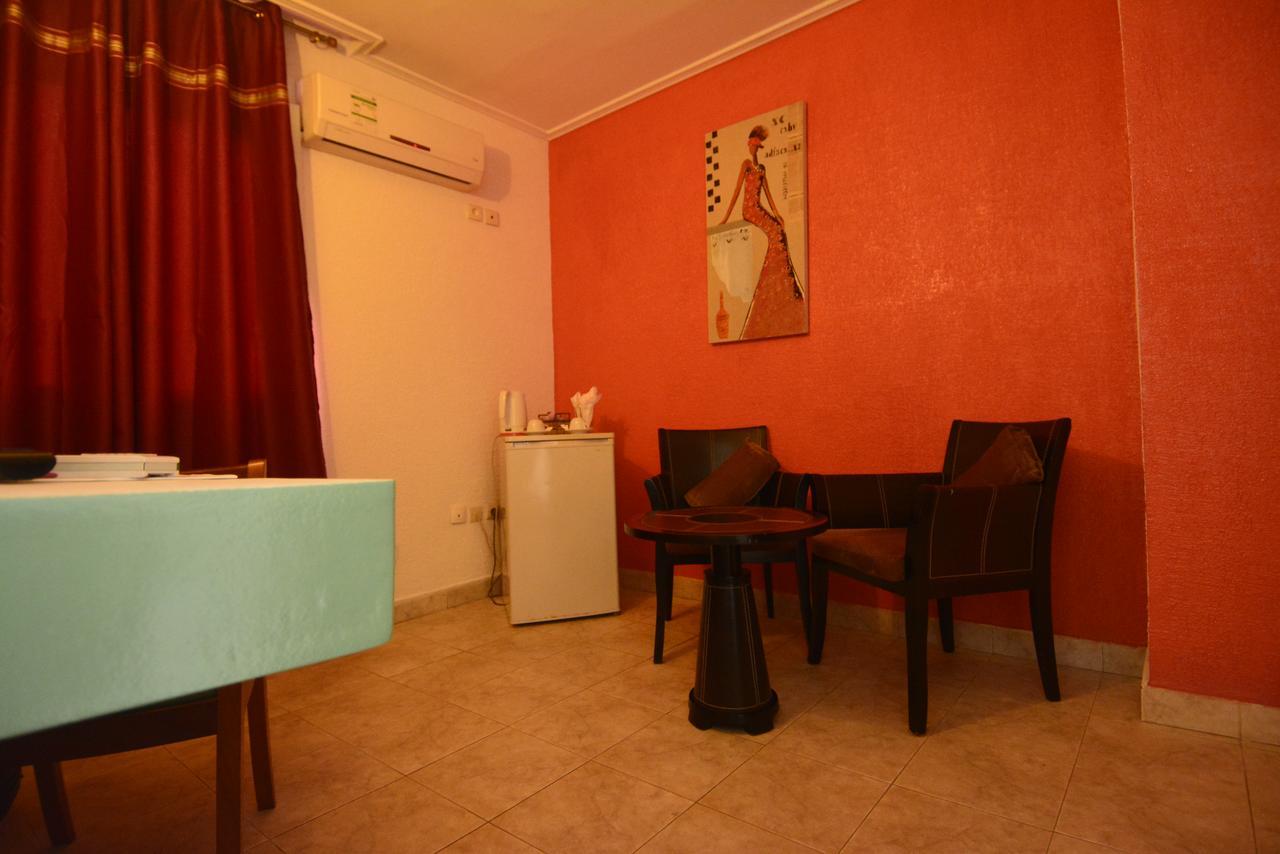 Merina Hotel Yaoundé Zewnętrze zdjęcie